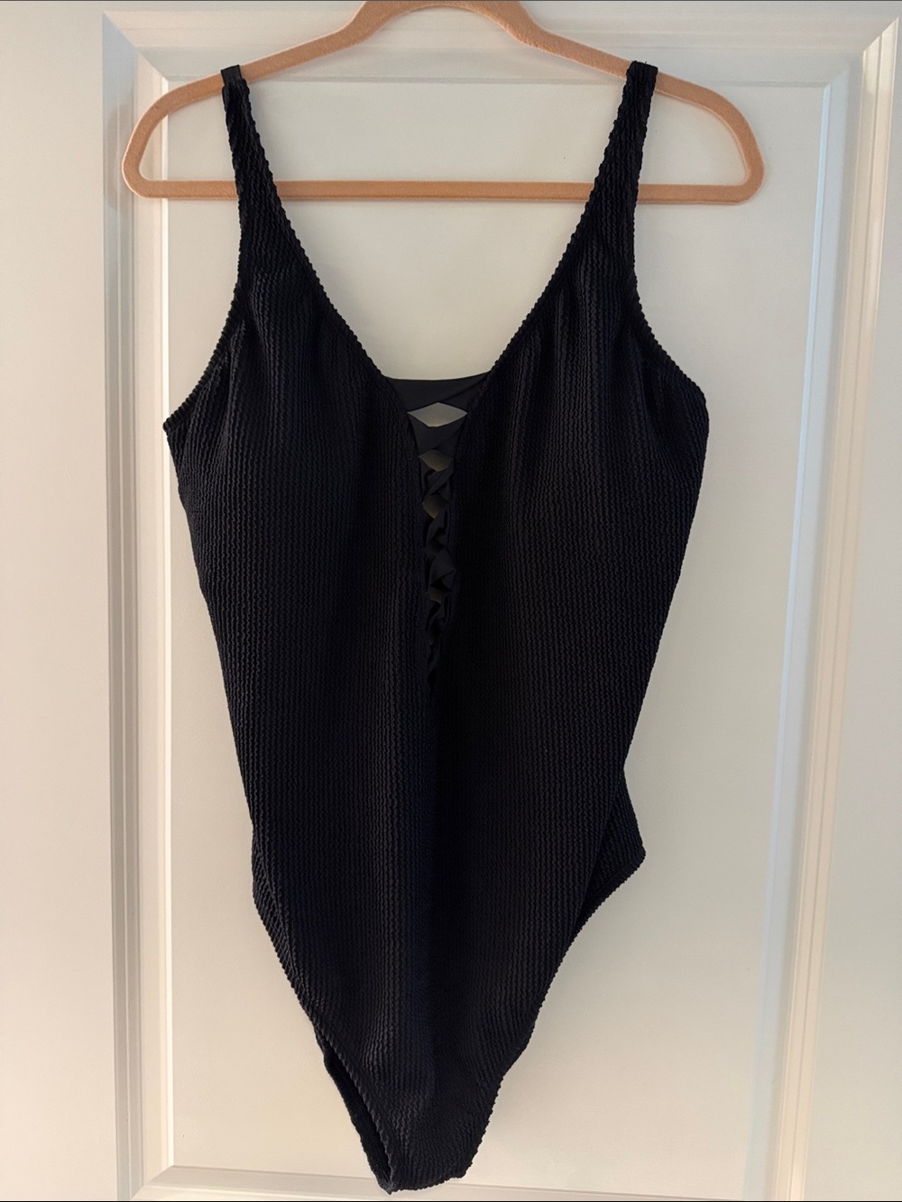 Blue Rod Beat Tie Black Macys One-Piece Swimsuit with Front Lace Detail 18W